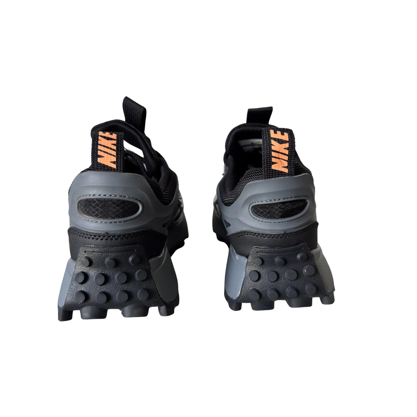 Nike Bailleli - Negro Naranja